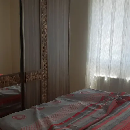 Apartment Arees Grup *